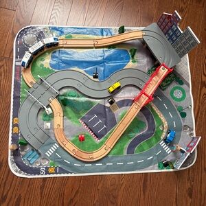 Imaginarium 40pcs Road & Rail Train Set